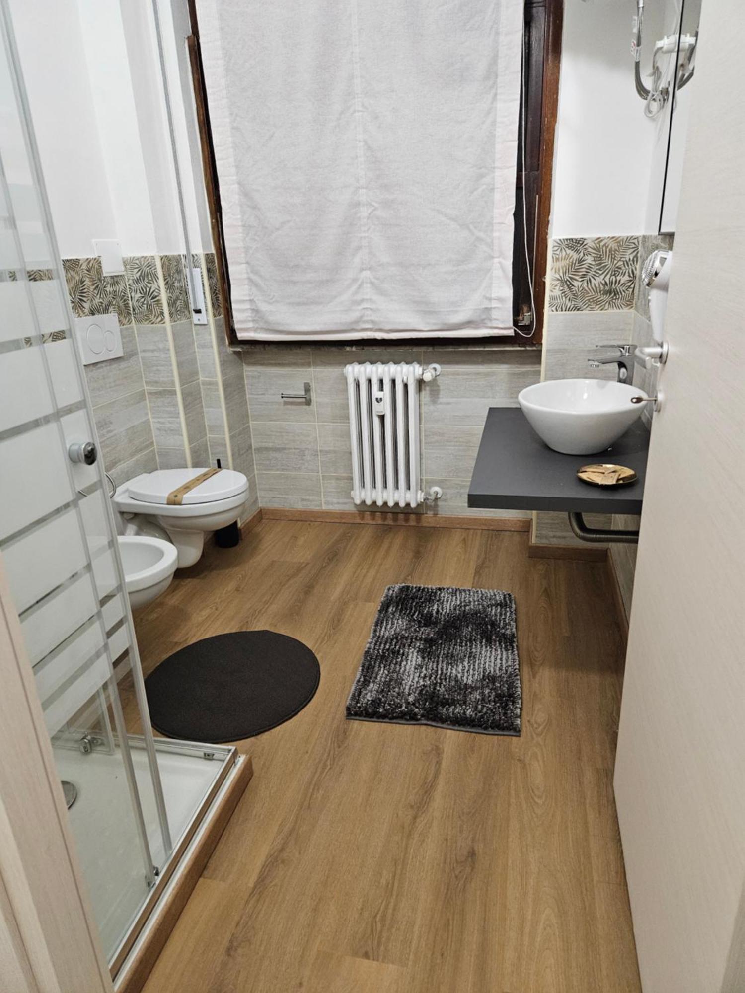Mxp Room Busto Busto Arsizio Bagian luar foto